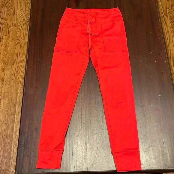 aerie red fleece joggers size medium - Picture 1 of 4